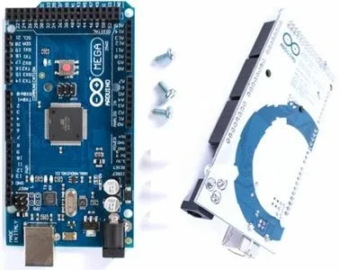 Стойки под плату Arduino на раме