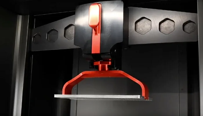 Фотополимерный принтер Axtra3D с технологией HPS