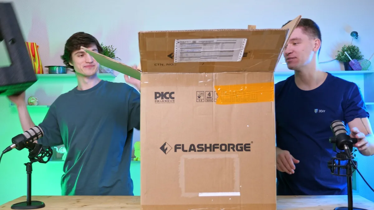 Упаковка FlashForge Adventurer 5M Pro